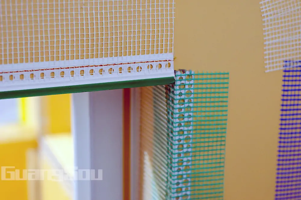 PVC corner bead with fiberglass mesh Corner bead with Fibreglass Mesh