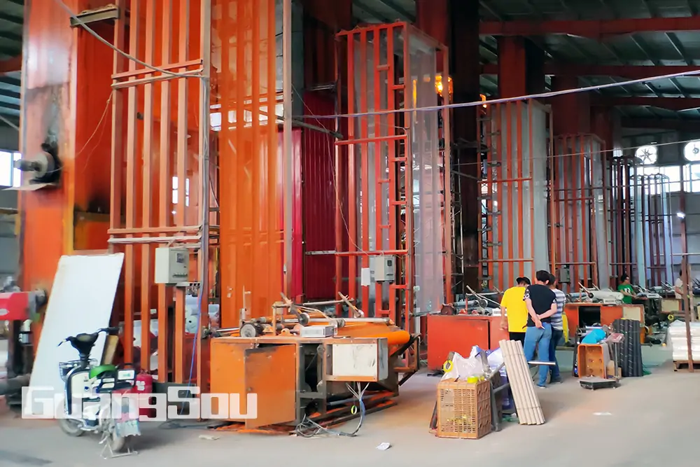 Fiberglass mesh coating machine